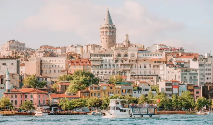 Torre De Galata - Ruta Turquia - GreciaViajes